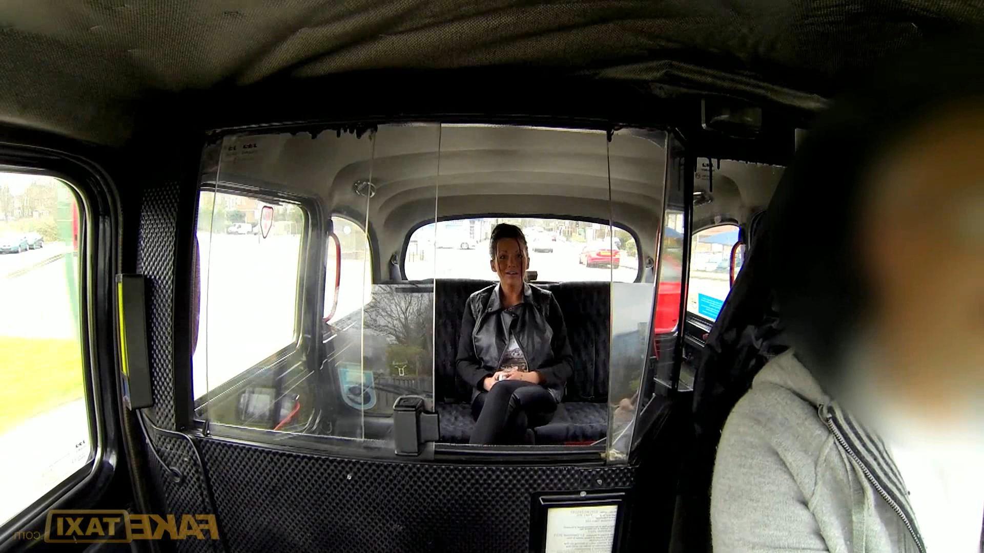 12P Busty inked girl getting her ass pounded in a Taxi