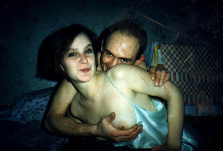 16P retro russian girls posing nude for christmas