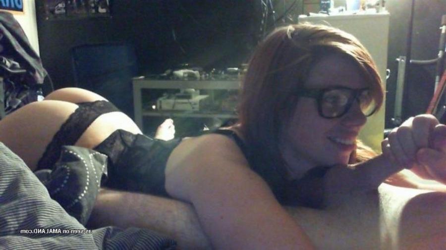 11P Geeky babe plays with her boyfriend's hard cock