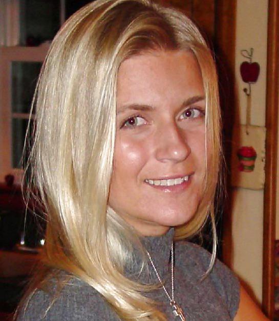22P YOUNG AND SO HORNY 49