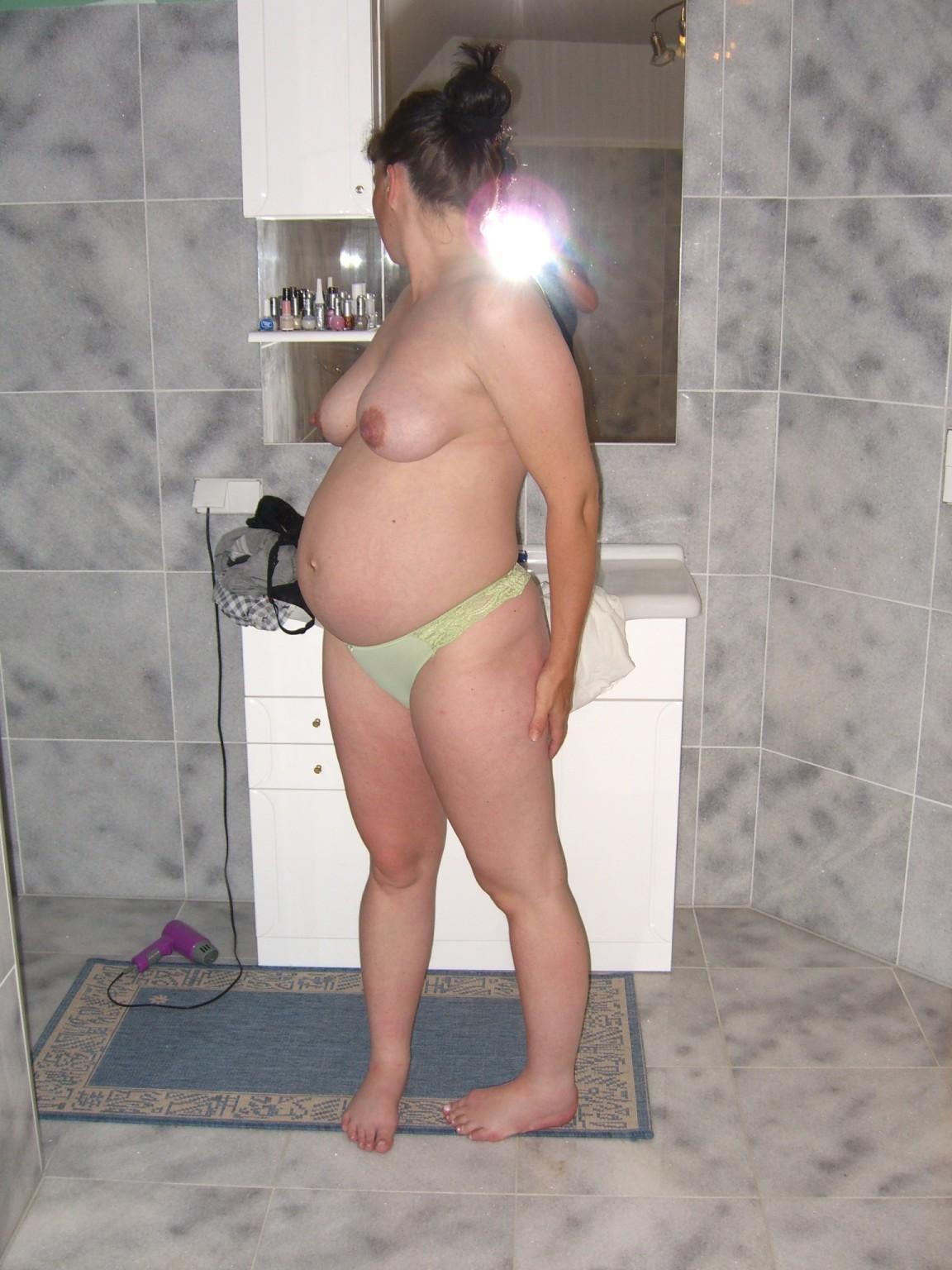 12P Naked pregnant wives photos