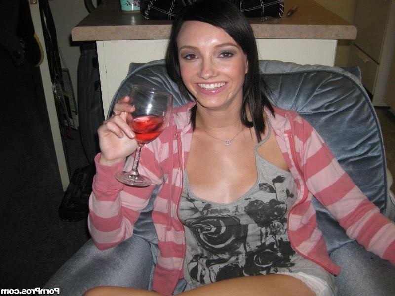 16P Cutie Jenny Anderson fucks ex boyfriend in secretly taken photos