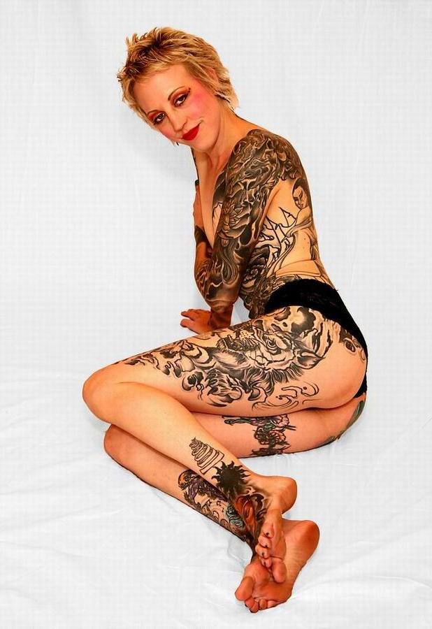 16P Extreme tattoo and piercing