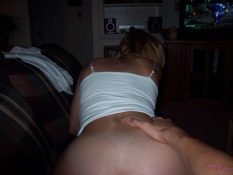 16P Hot blonde fucks and sucks her boyfriend's dick