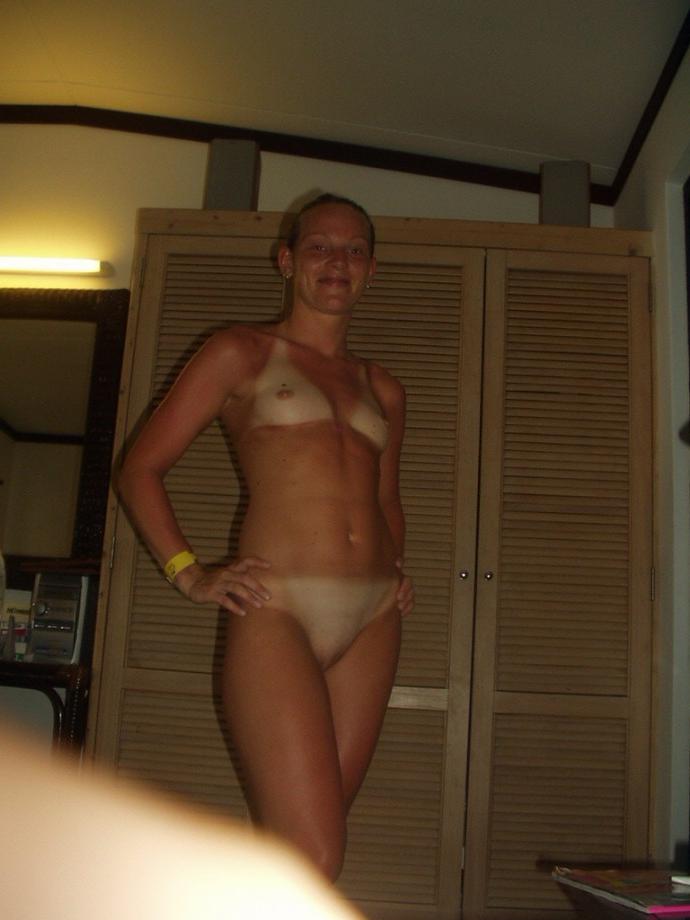 15P Tanned blonde MILF having sex at the beach