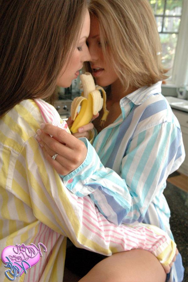 12P Karen &amp;amp; Kate with a banana