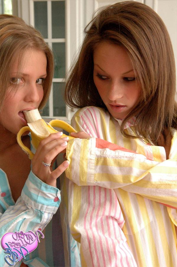 12P Karen &amp;amp; Kate with a banana