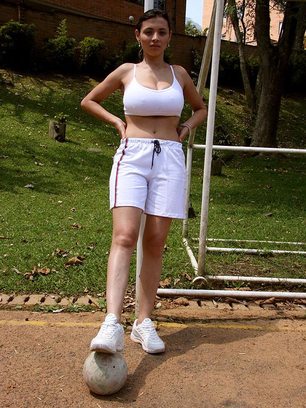 17P Aria Valentino Playing Soccer