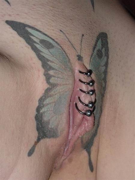 15P Extreme tattoo and piercing