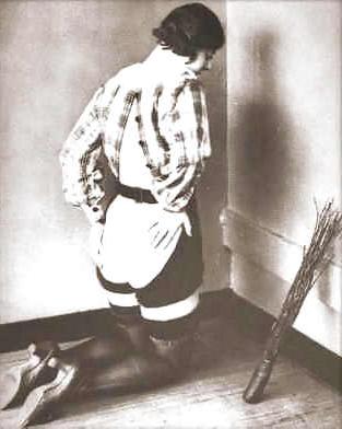 16P Spanking Vintage