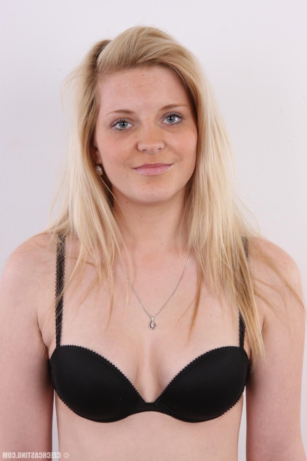 15P Young, innocent, sweet and blonde