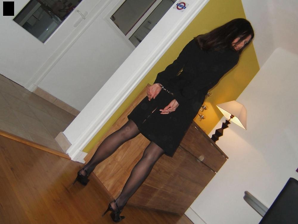 25P Spanish girl likes to be bound