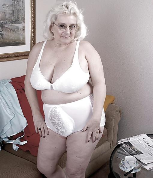 15P Mature-BBW-Ladies 71