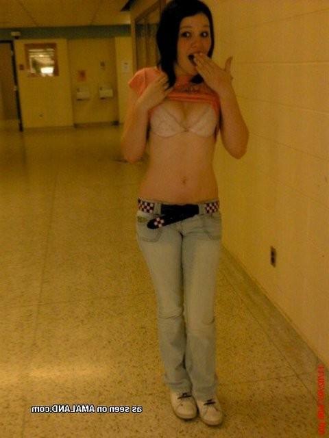 15P Real self shooting amateur 18 year old exhibitionist girlfriends