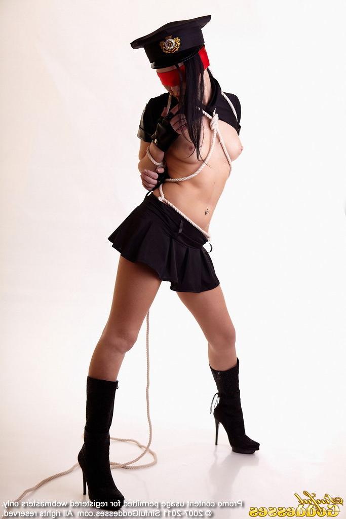 21P Sexy tied police girl getting naked