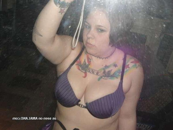 10P Busty punk showing off their big tits on cam
