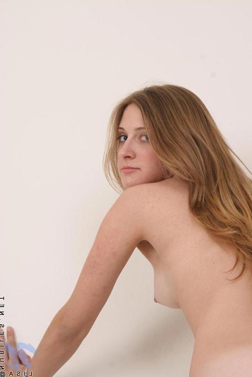 12P OMG sexy innocent teen shows off her perfect round ass and her perky tiny tits