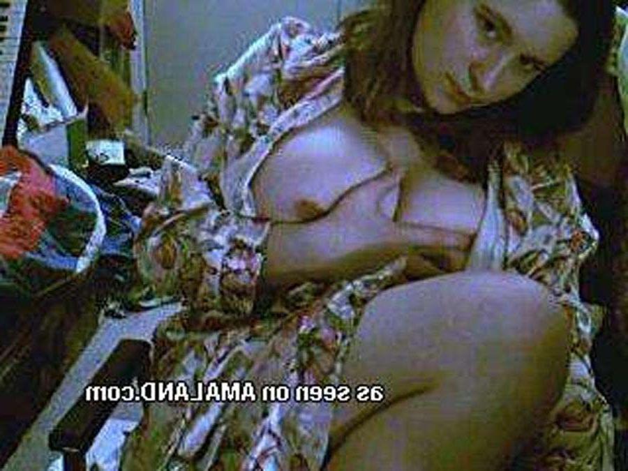 10P Busty chick showing her tits on cam