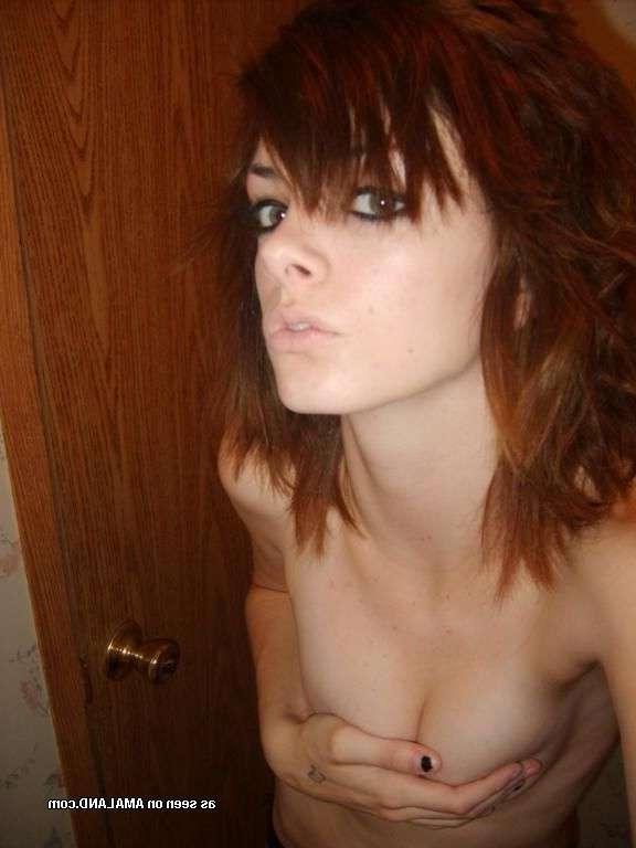 16P Sexy playful scene honey posing for her boyfriend