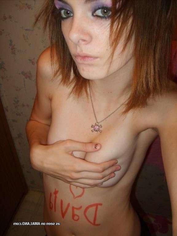 16P Sexy playful scene honey posing for her boyfriend