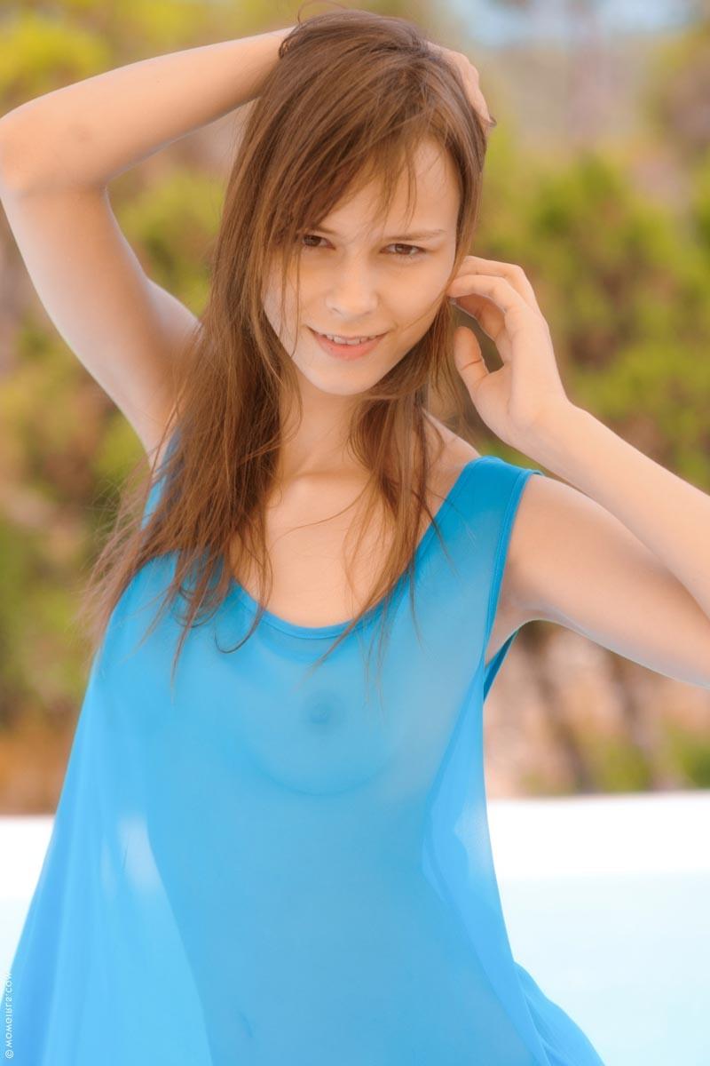 15P Horny all natural teen strips by the pool