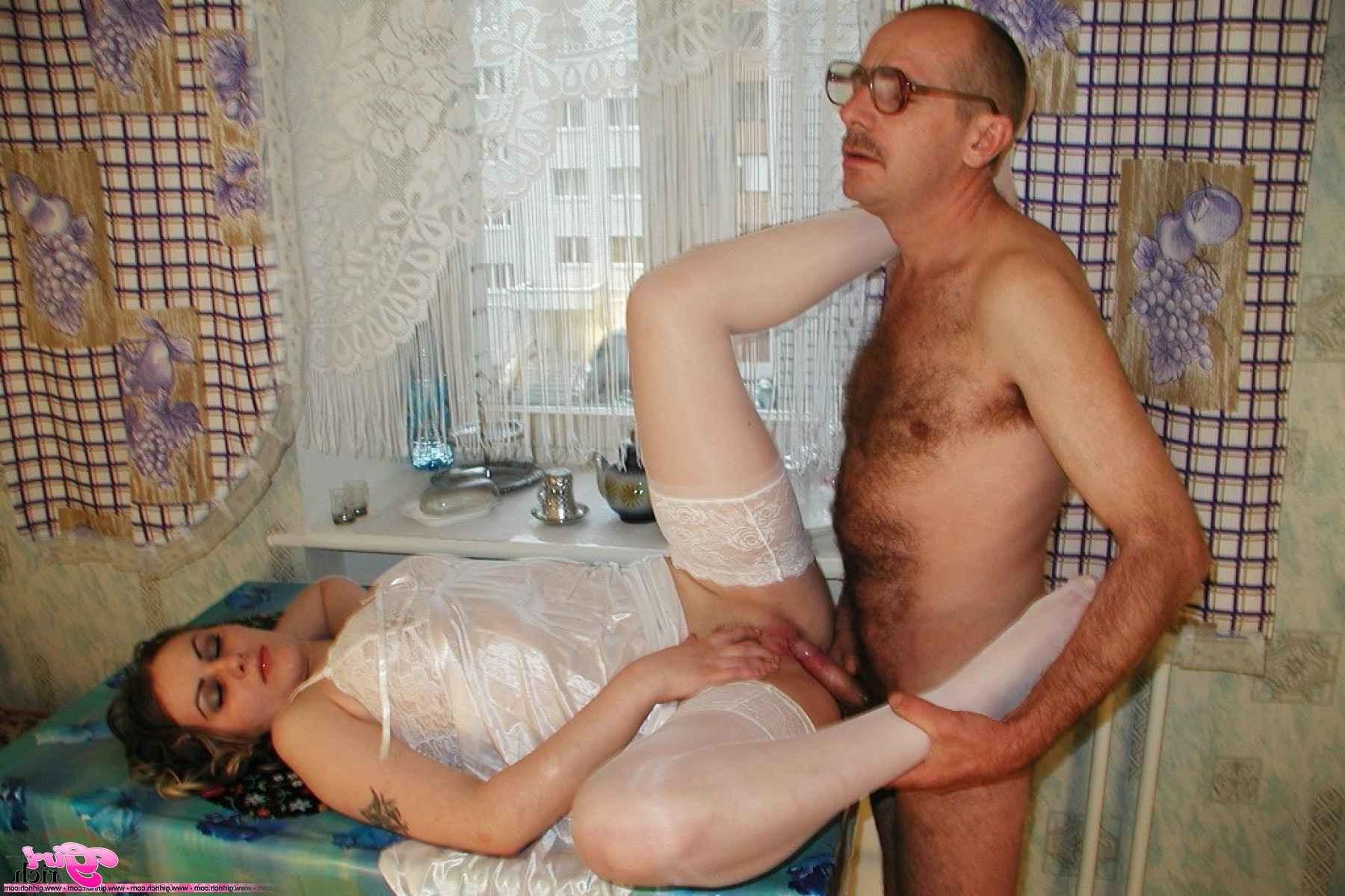 18P Misha and Ruben fuck and suck
