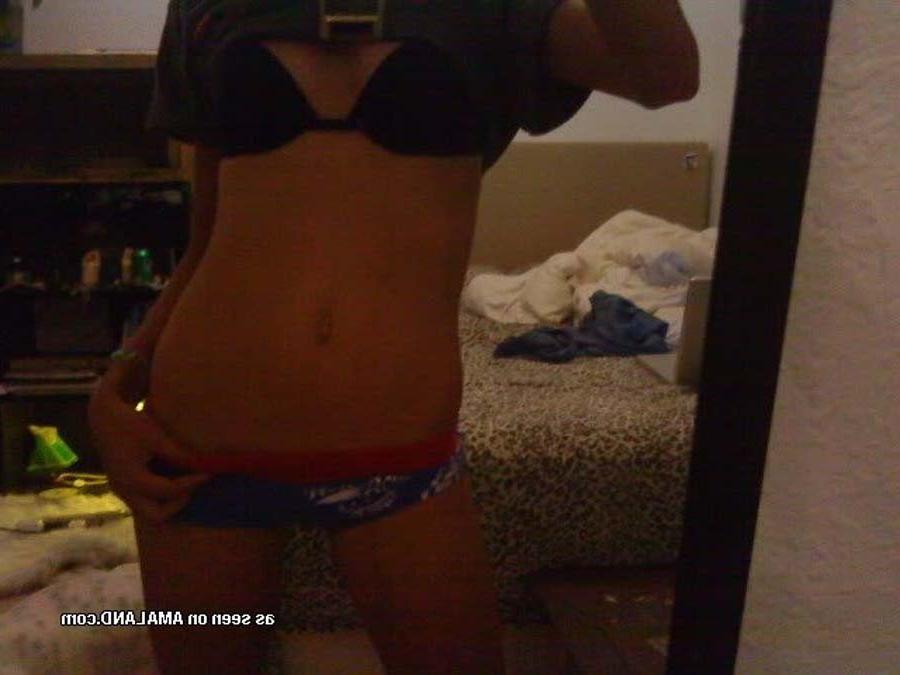 12P Stunning ghetto girls love to tease