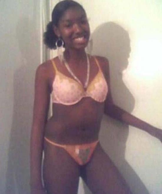 12P Stunning ebony ghetto babes exposed nude