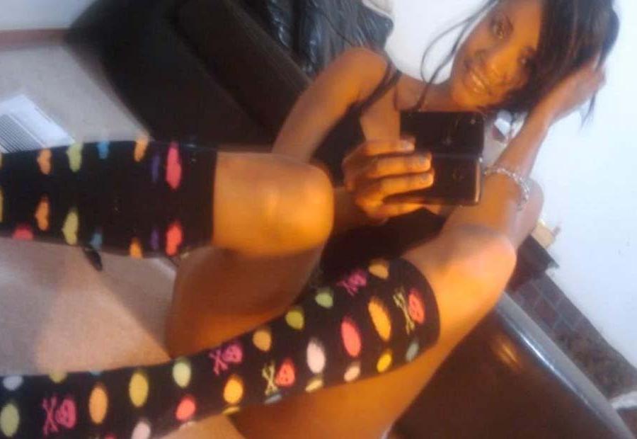 12P Stunning ebony ghetto babes exposed nude