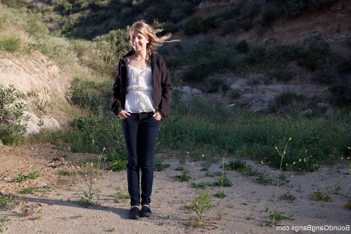 16P Bobby and Cheryl take a day trip up into LA's Tujunga canyon, where on an isolat