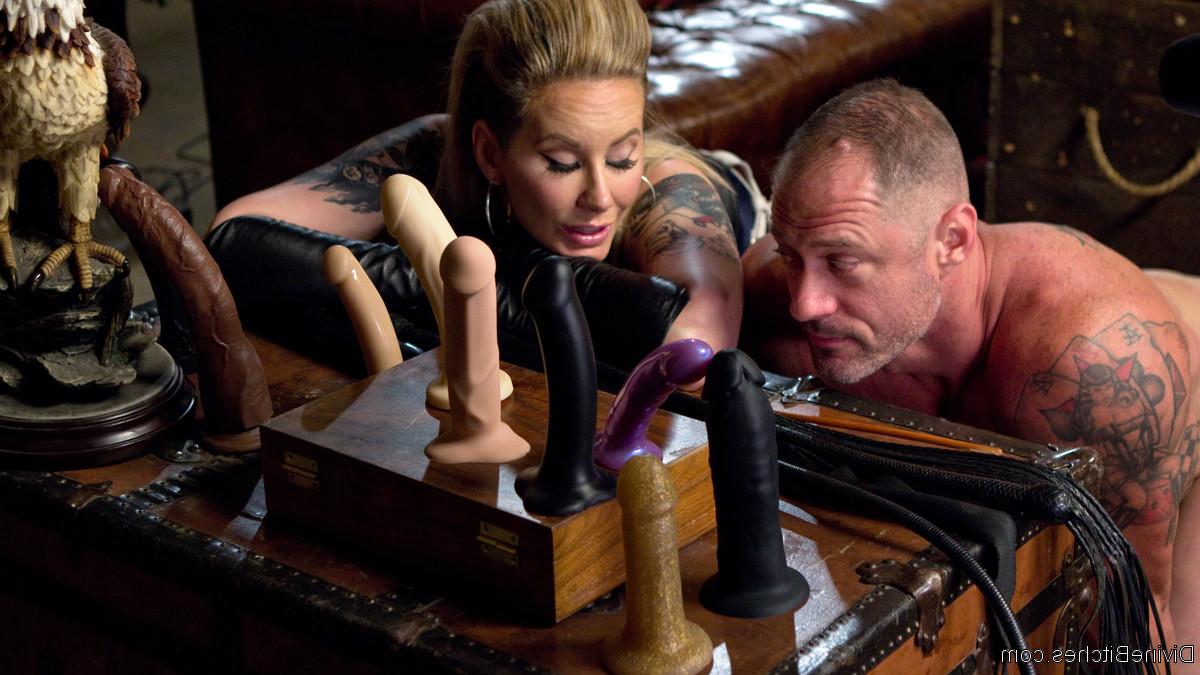 20P Slave is catapulted into an erotic world of strict &amp;amp; sensual femdom, executed wi