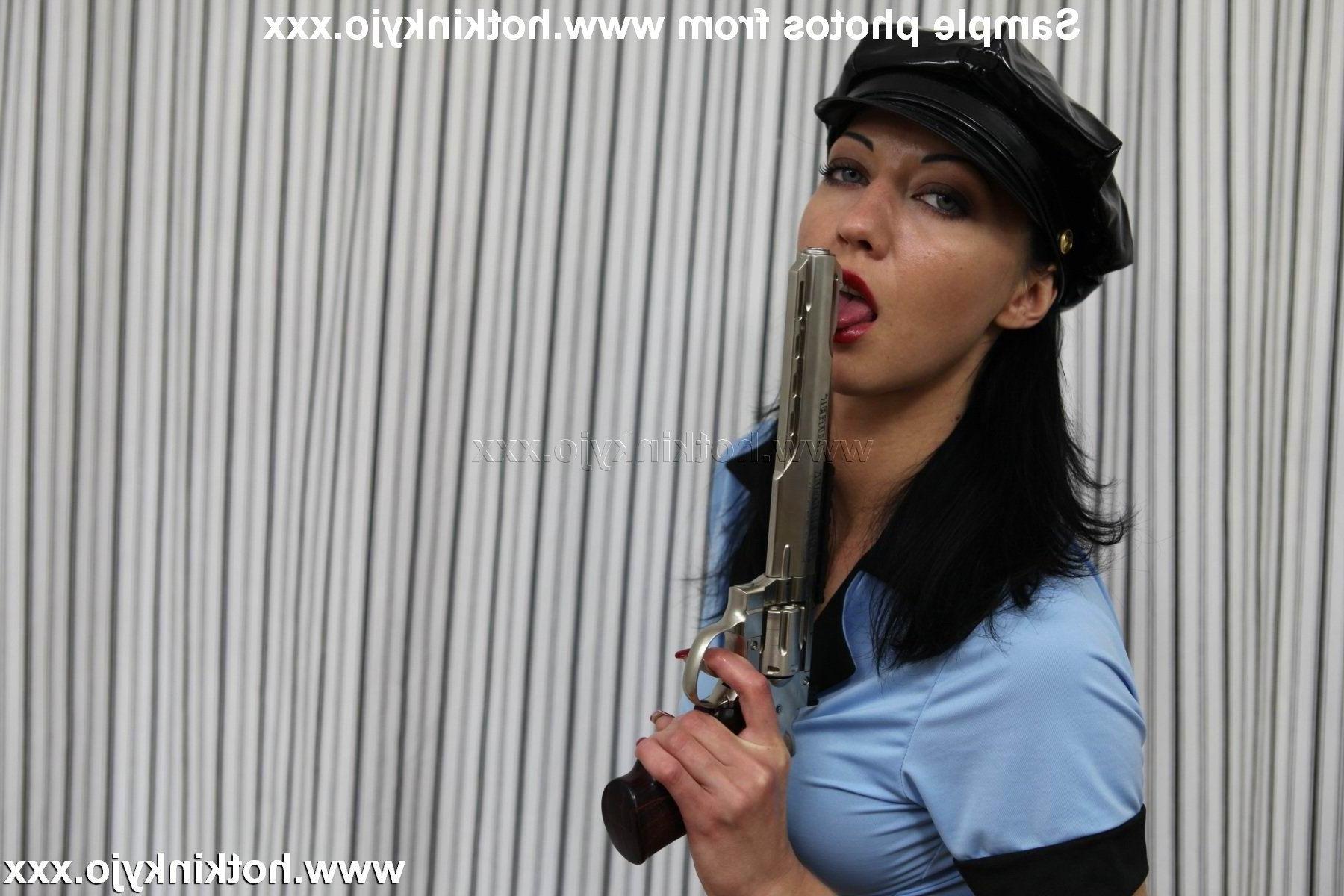 12P sexy police woman with xo speculum in her ass
