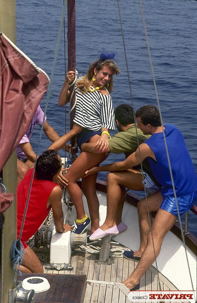 15P Teen vintage gangbang sex pictures
