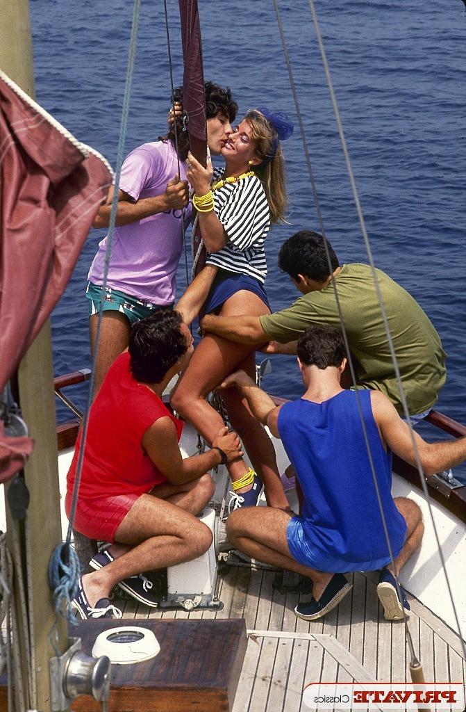 15P Teen vintage gangbang sex pictures