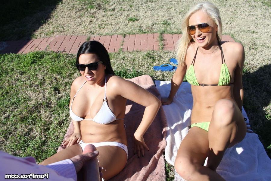 15P Wild teen orgy with cumshots surprise