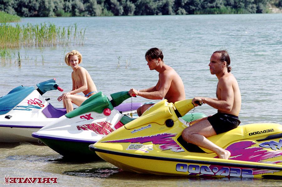 16P Outdoors Group Sex