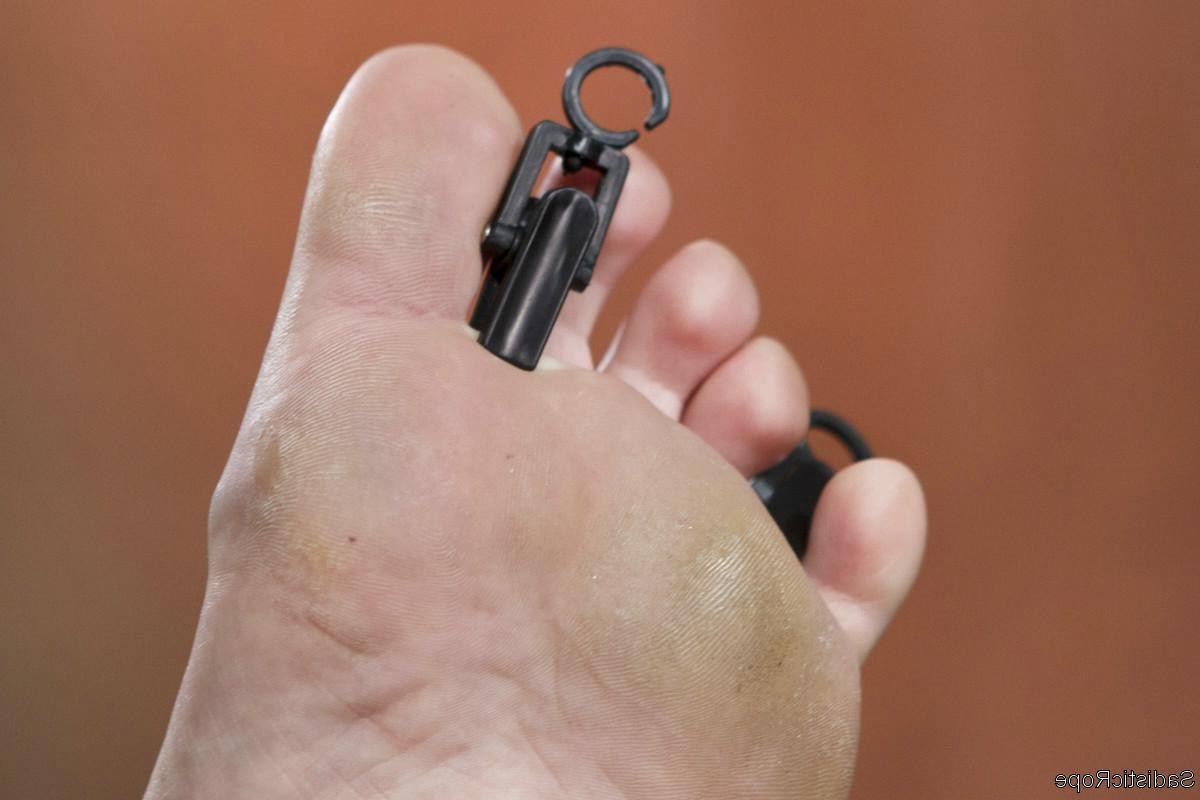 24P Helpless slave girl is Devastated by Extreme Bondage