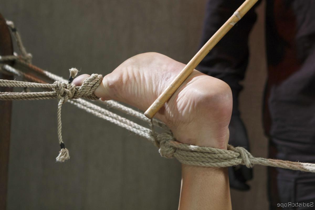 24P Helpless slave girl is Devastated by Extreme Bondage