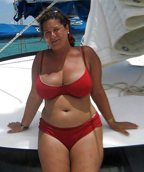 25P Amazing Milf Tits (White Women Edition) Vol. II