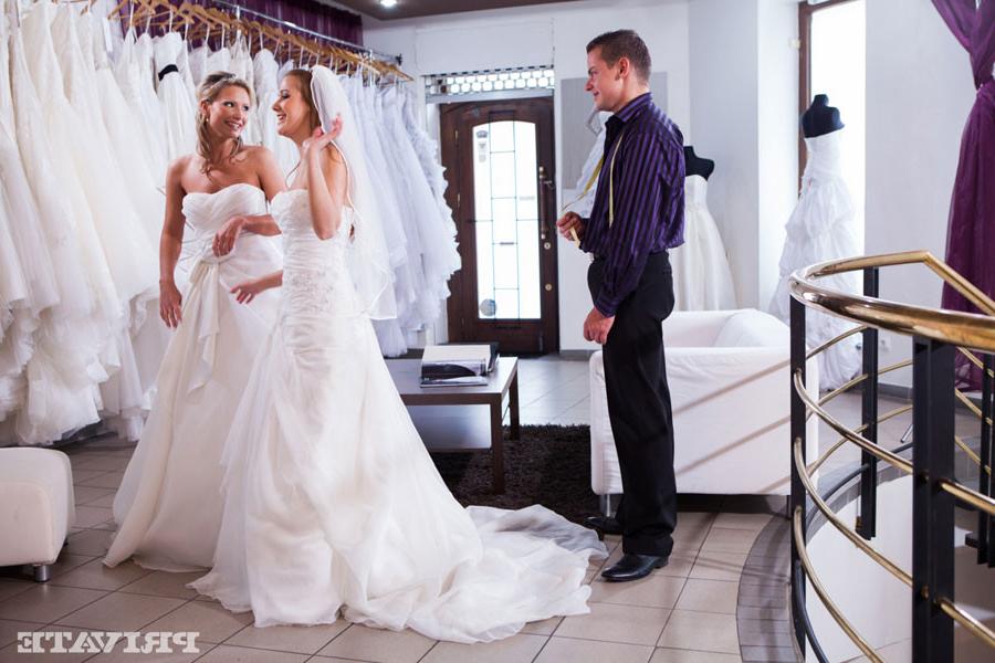 12P Hot brides anal sex threesome