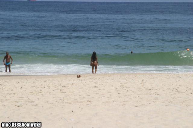 16P Holly shit balls butman this babes ass is off the chain