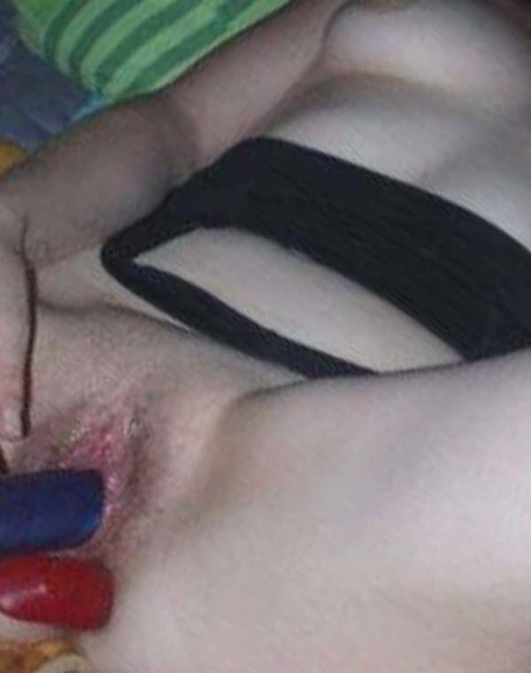 16P Hot picture collection of horny amateur chicks drilled on their ass 