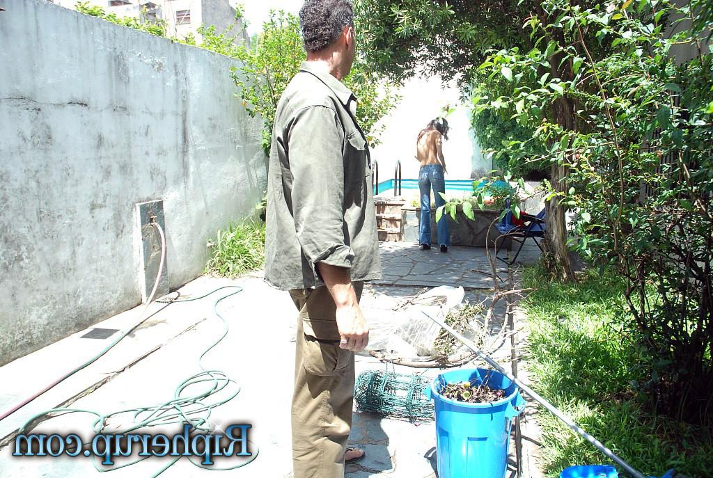 18P Gardener gets hot for sun tanning chick and rips off her clothes