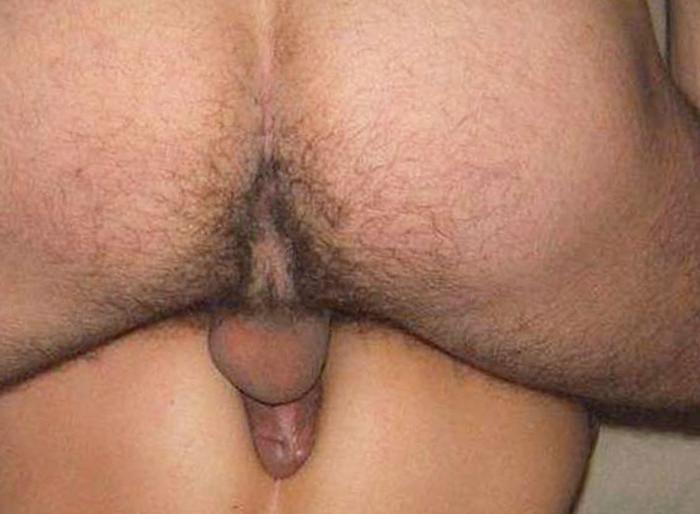 16P Pictures of a naked GF who got her tight asshole stuffed