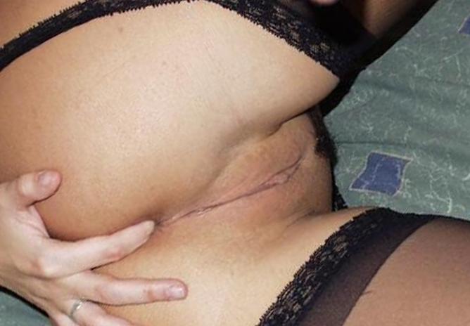 16P Photos of naughty girls who love anal sex