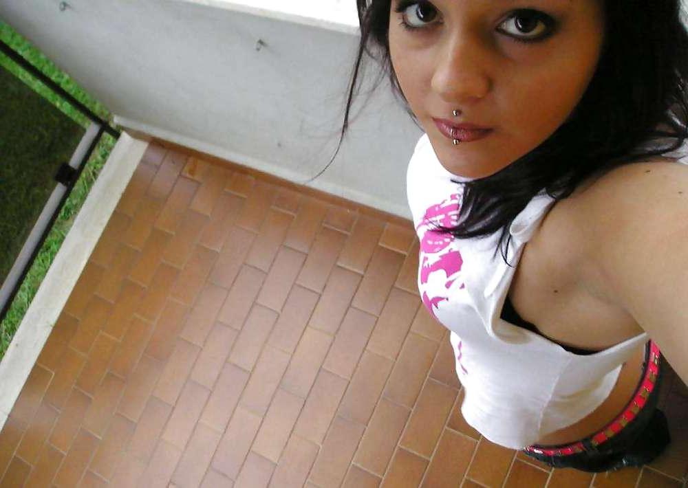22P YOUNG AND SO HORNY 72
