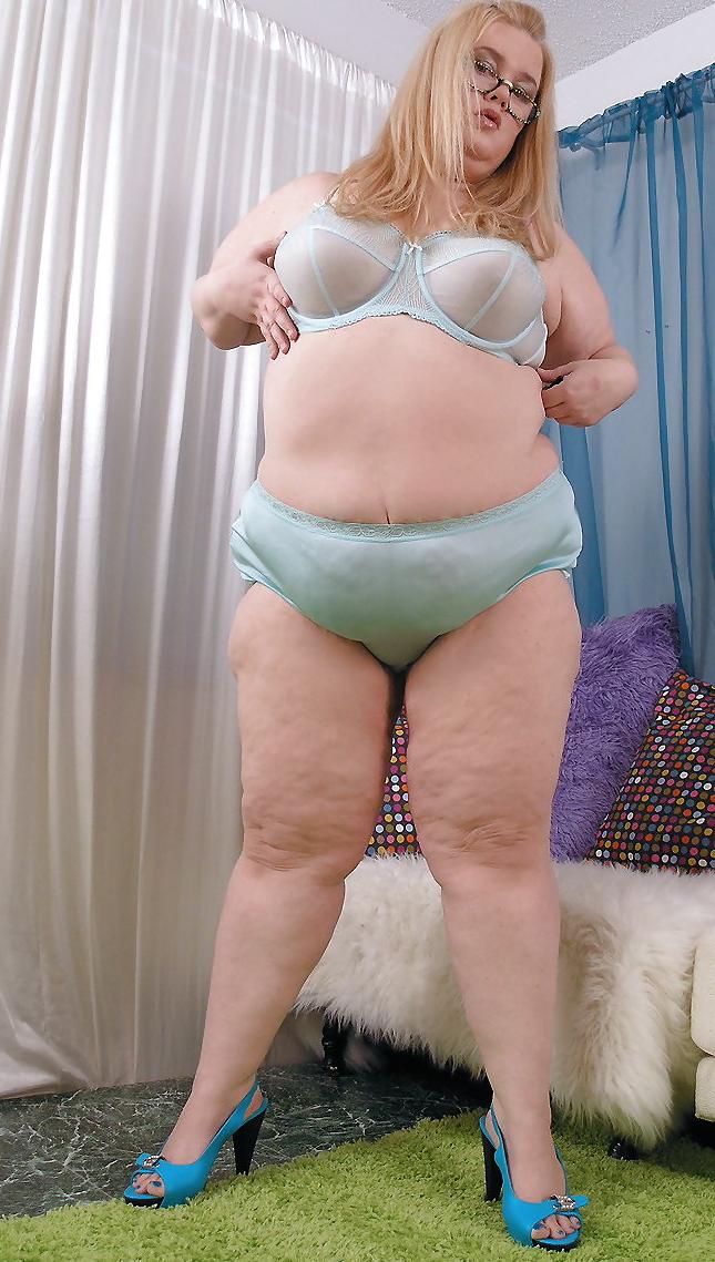 25P Mature-BBW-Ladies 94