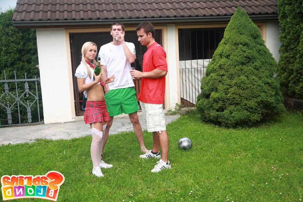 15P Sabrina Blond getting DP outdoors