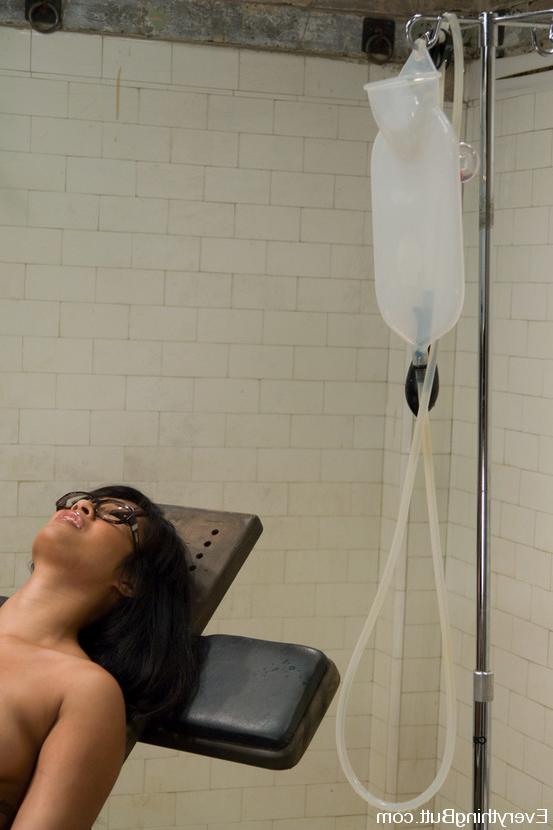 15P Dragonlily takes her first on camera enema...