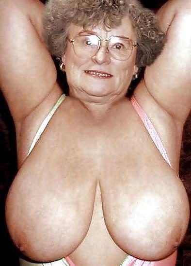 25P Mature-BBW-Ladies 96